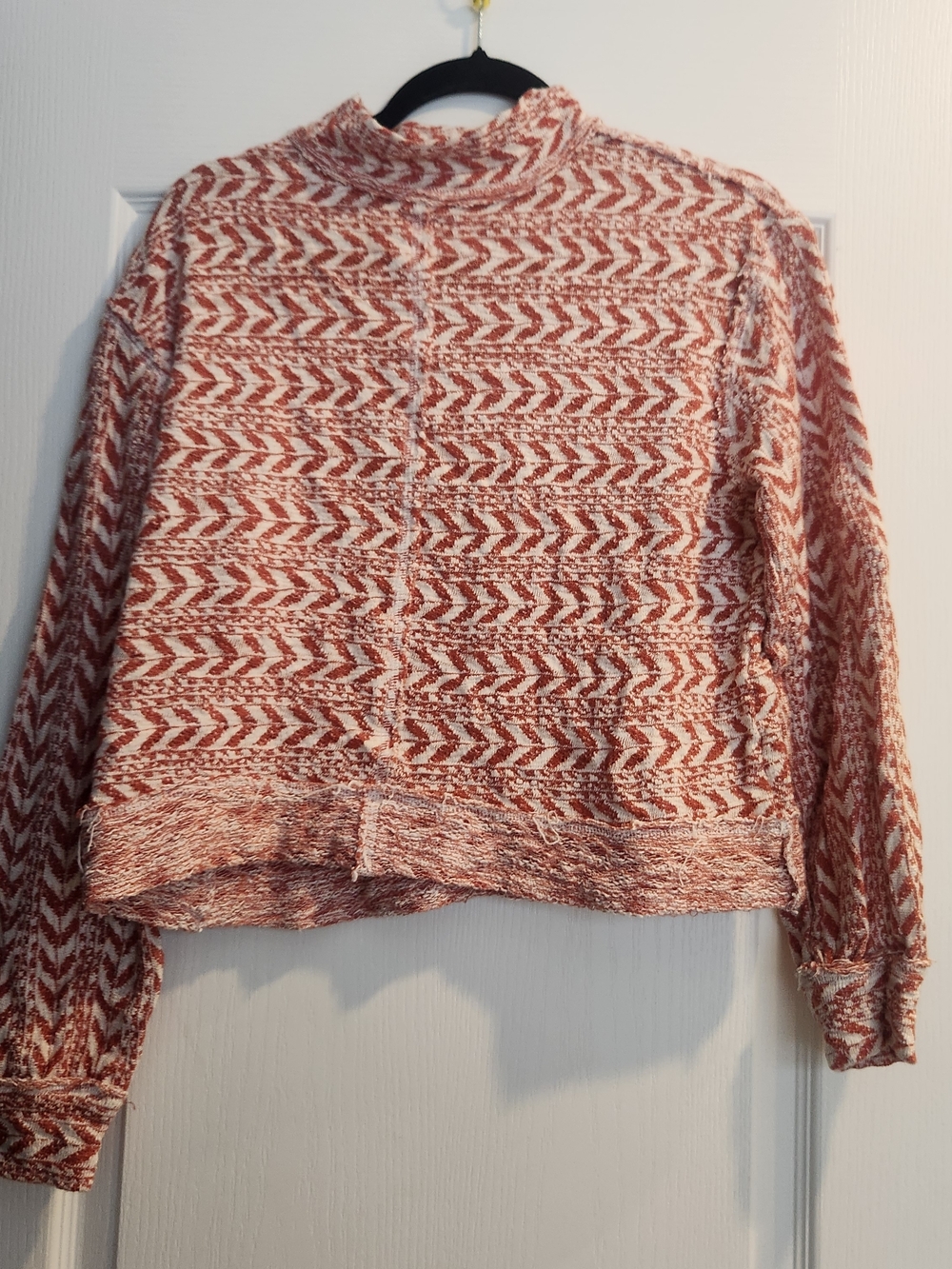 BKE Rust and Cream Patterned Knit Mock Neck Sweater Top L Euc